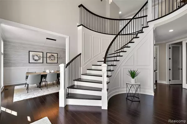 Rochester, MI 48307,628 Springview Drive