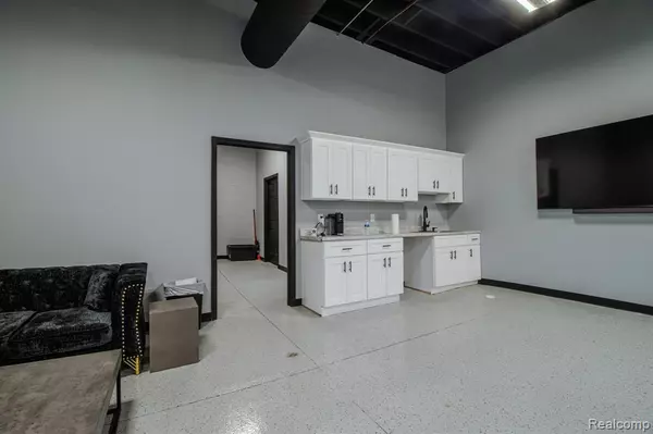 Detroit, MI 48209,6944 W Fort Street