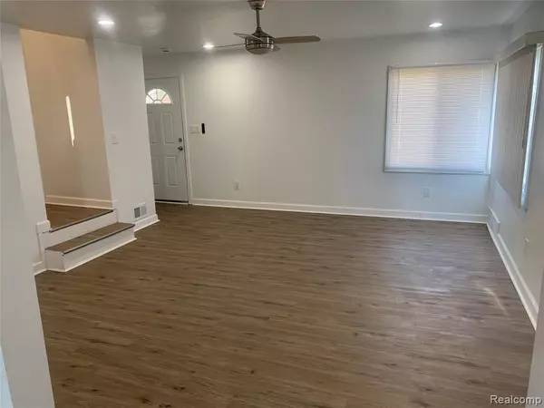 Detroit, MI 48224,5737 Barham