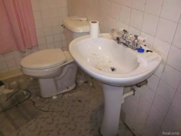 Flint, MI 48504,3465 Barth Street