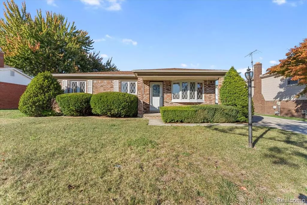 Woodhaven, MI 48183,22244 Camille Drive