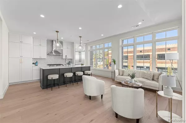 Northville, MI 48167,156 N Center Unit 201