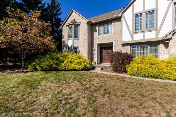 Troy, MI 48084,1244 Rothwell Drive Drive