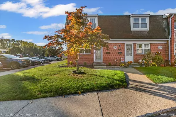 45709 Kensington, Utica, MI 48317