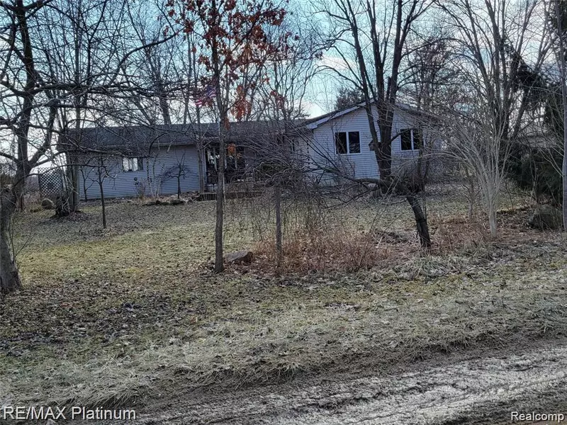 10209 Sargent Road, Fowlerville, MI 48836