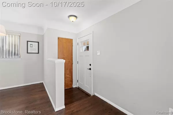 Berkley, MI 48072,1976 Sunnyknoll Avenue