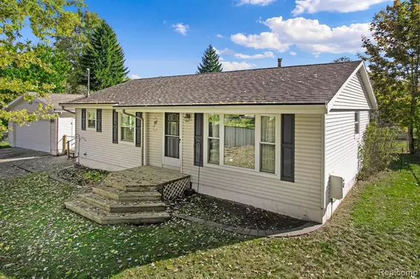 Holly, MI 48442,4318 Moonlight Drive