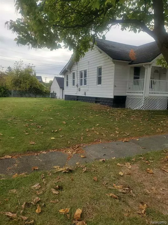 Inkster, MI 48141,3155 Walnut Street