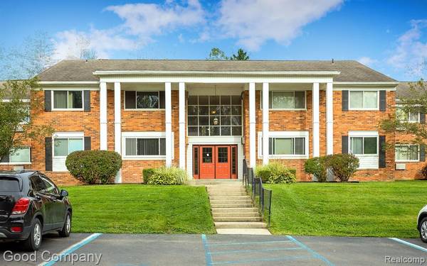 525 Fairbrook Street, Northville, MI 48167