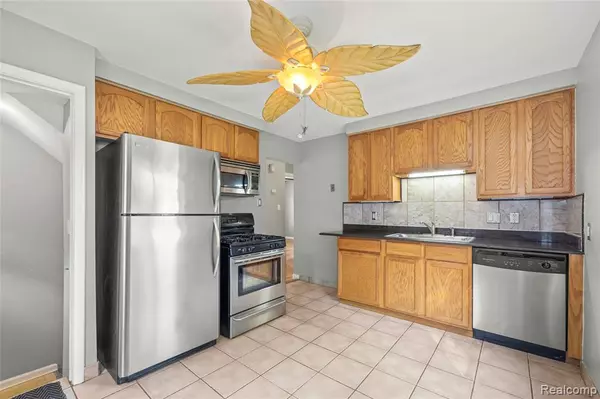 Inkster, MI 48141,26251Somerset Somerset Drive