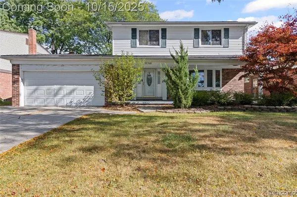 32360 Lancaster Drive, Warren, MI 48088
