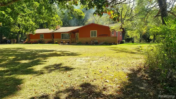 South Lyon, MI 48178,10076 Fairlane Drive