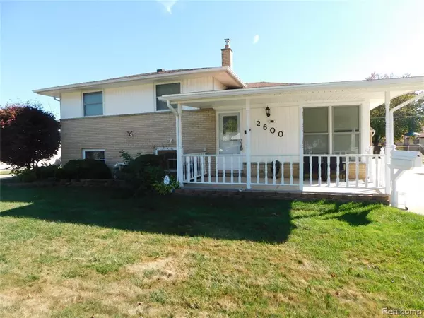 2600 Pall Mall Drive, Sterling Heights, MI 48310