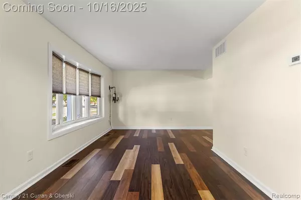 Canton, MI 48187,572 Shana Street