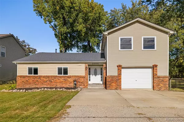 24991 Harrison Street, Harrison Township, MI