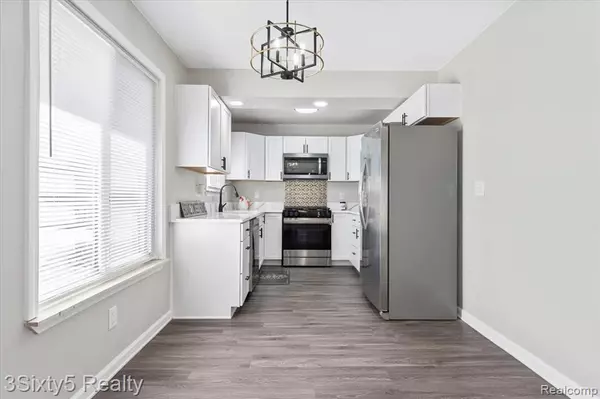 Southgate, MI 48195,12720 Elaine Drive