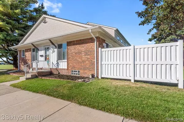 Southgate, MI 48195,12720 Elaine Drive