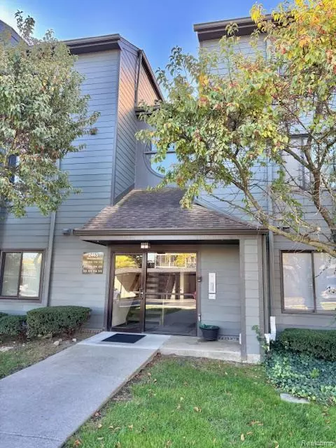 Trenton, MI 48183,2465 Riverside Drive