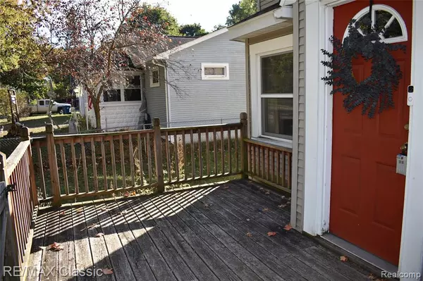 Holly, MI 48442,135 Park Avenue