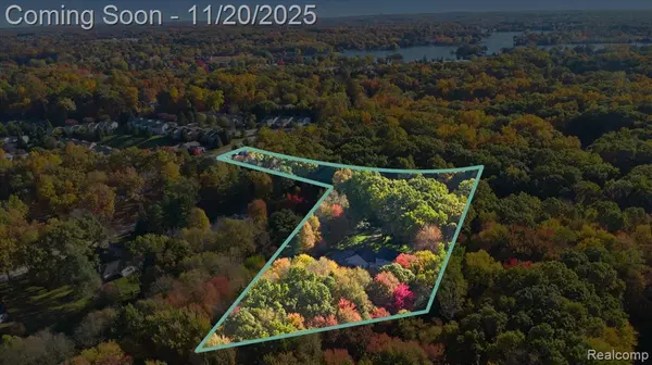 Brighton, MI 48114,2490 Spring Grove Drive