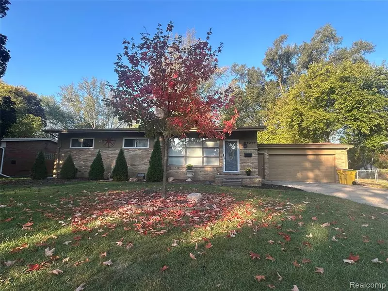 45449 Sterritt Street, Utica, MI 48317