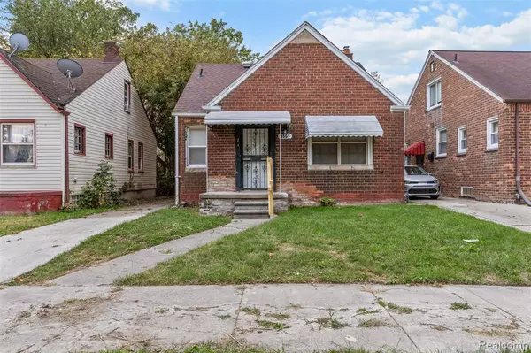 Detroit, MI 48224,5561 Lakepointe Street