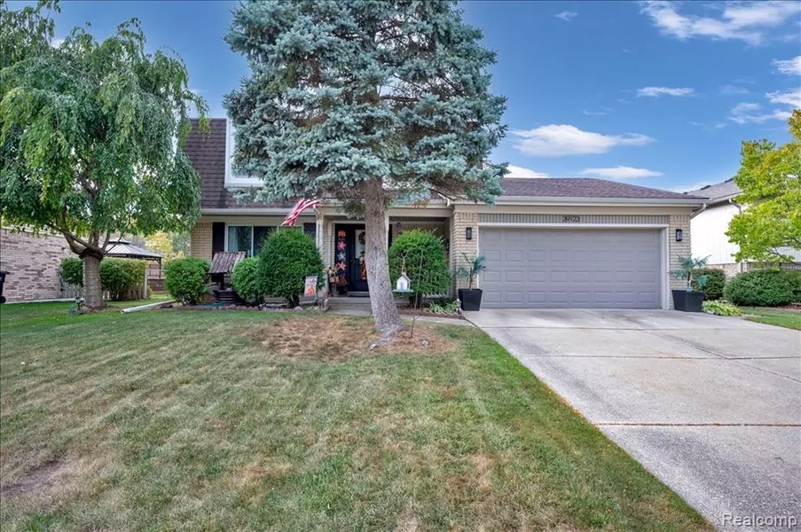 39123 Boston Drive, Sterling Heights, MI 48313