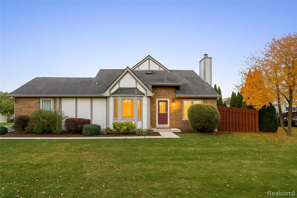 Canton, MI 48187,42162 Saratoga Circle