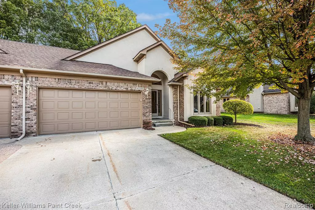 Macomb, MI 48042,47158 Hunters Chase Drive