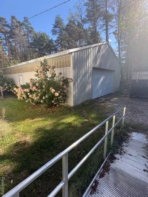 Howard City, MI 49329,7844 S Beech Avenue