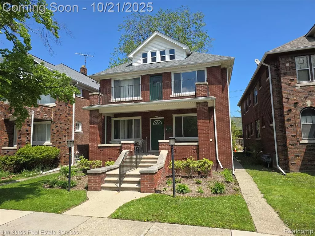 Grosse Pointe Park, MI 48230,1096 Beaconsfield 2S