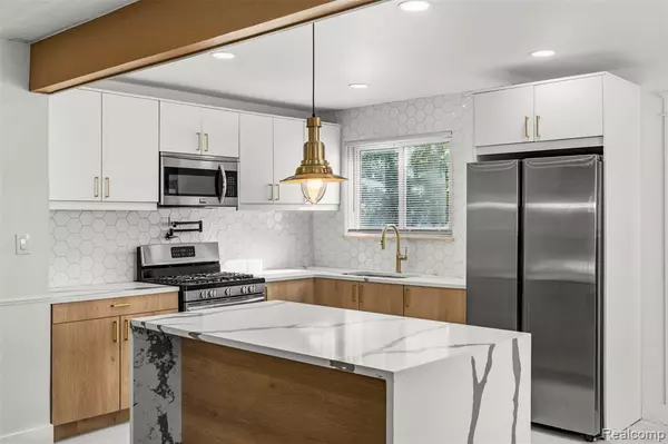 Inkster, MI 48141,29215 Carlton Street