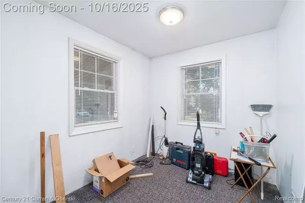 Southfield, MI 48075,19680 Hilton Drive