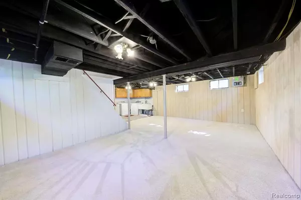 Wayne, MI 48184,5324 Newberry Street