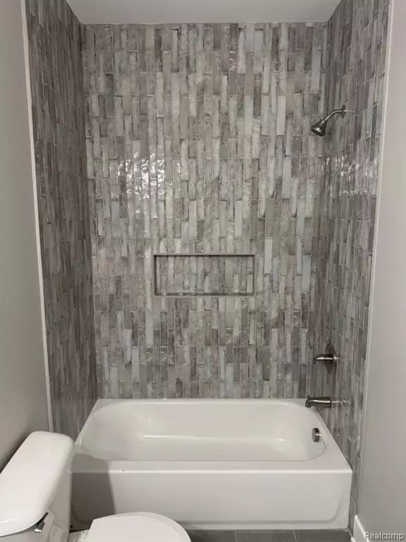 Metamora, MI 48455,2268 Equestrian Trail Drive