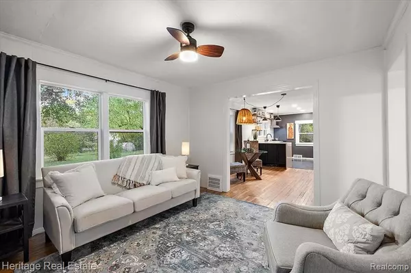 Auburn Hills, MI 48326,827 Alberta Street