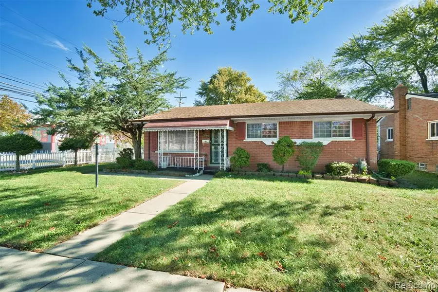 12130 Bloom Street, Detroit, MI 48212