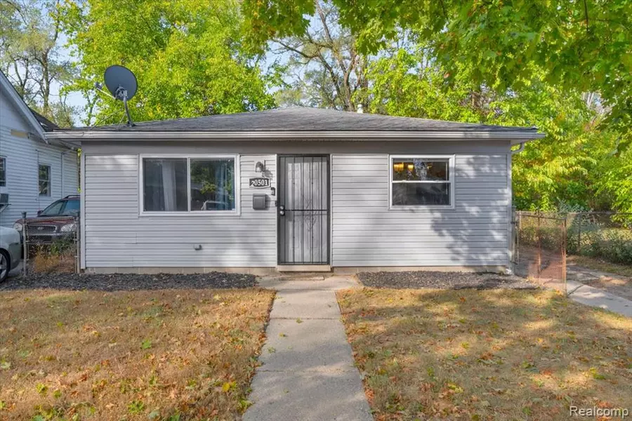 20501 Northlawn Street, Detroit, MI 48221