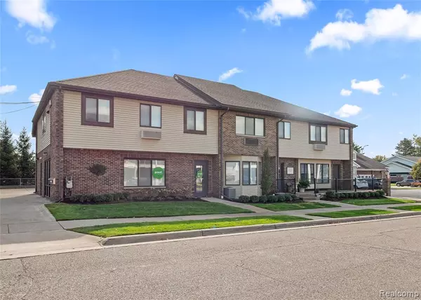 Rochester, MI 48307,116 Terry Avenue