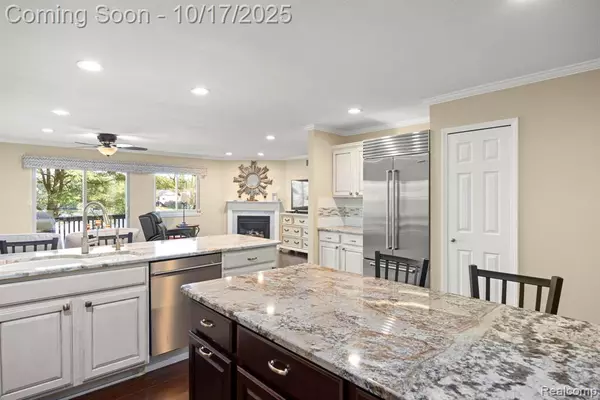 Clarkston, MI 48348,7109 Bluewater Drive