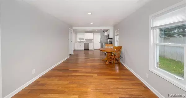 Saint Clair Shores, MI 48080,24917 Frederick Street