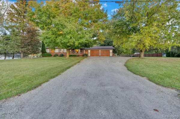 Otisville, MI 48463,11056 N Irish Road