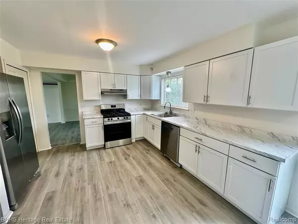 Ypsilanti, MI 48197,5730 Amber Way