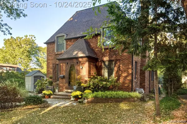 8094 Huntington Road, Huntington Woods, MI
