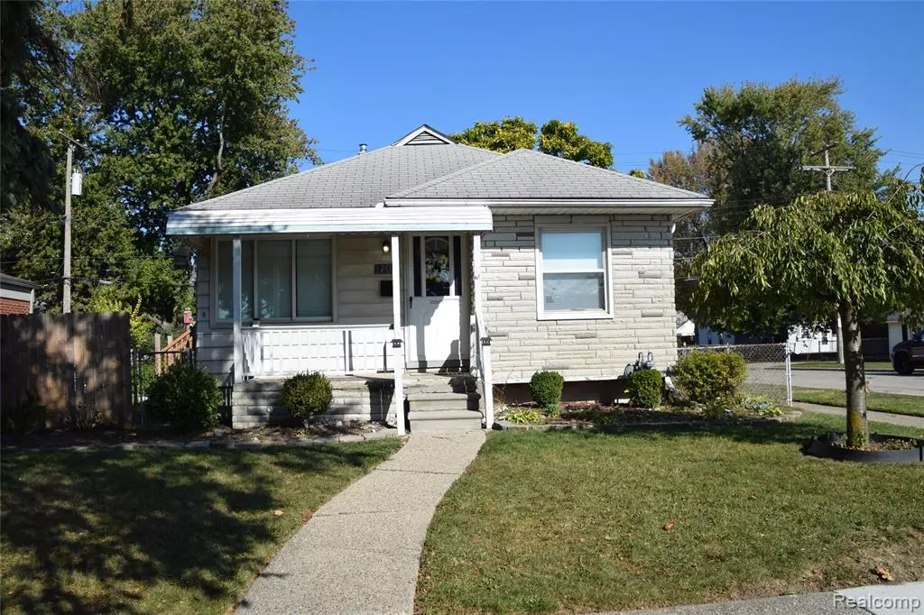 Lincoln Park, MI 48146,1706 Richmond Avenue