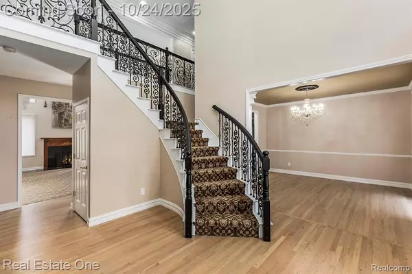 Shelby Twp, MI 48316,54782 Whitby Way