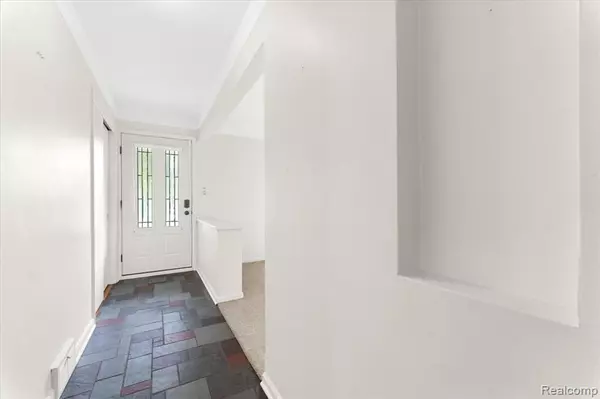 Southgate, MI 48195,11106 Oaklawn Street