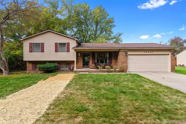 Farmington Hills, MI 48334,30207 Greening Street