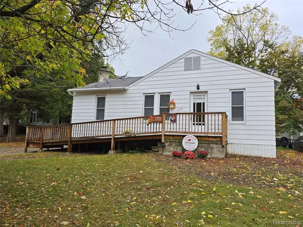 Holly, MI 48442,205 Park Avenue