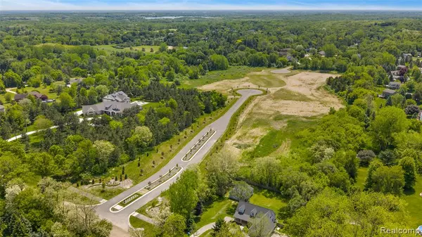 Oakland, MI 48306,3146 Pompilio Drive